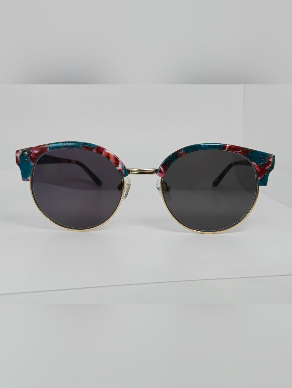 Samba. Round Retro Floral Blue Eyewear for Women.